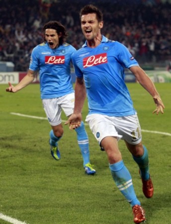 队赢得总冠 队赢得总冠